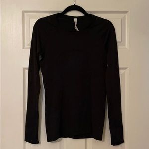 Lululemon black swiftly tech long sleeve 2.0